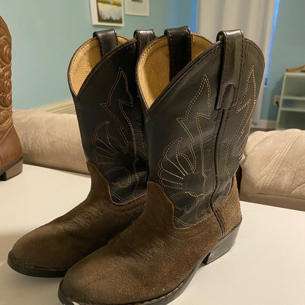 Girls boot size 12.5 Masterson Boot Company